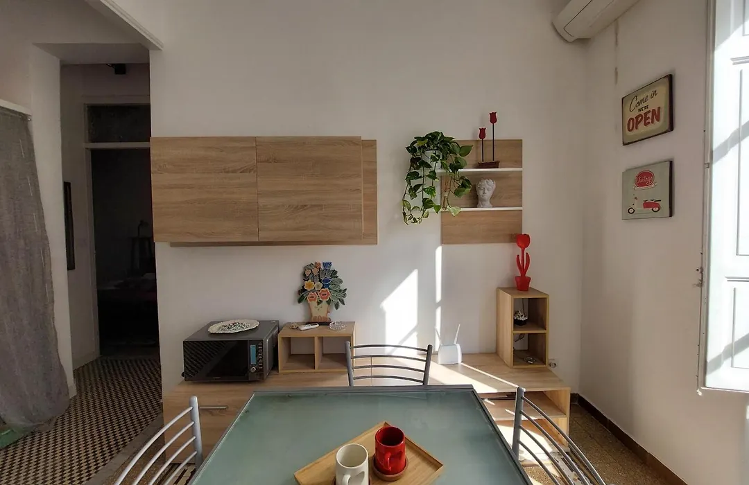Lovely Apartment In The City Centre-1